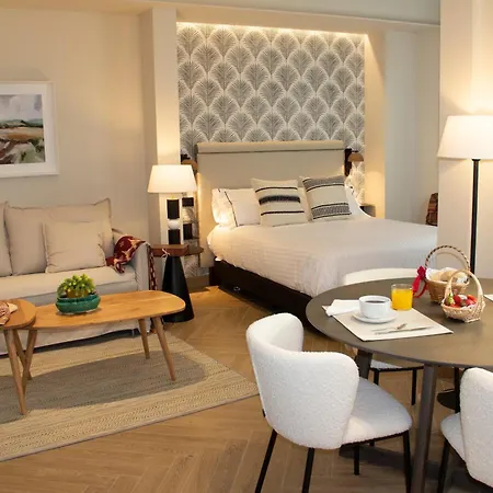 Puerta De La Ribera 4*