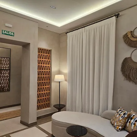 Apartahotel Puerta De La Ribera