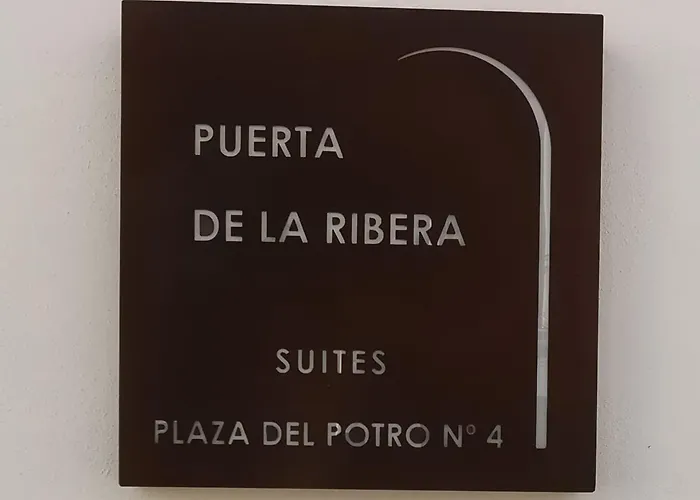 Puerta De La Ribera 4* Кордова
