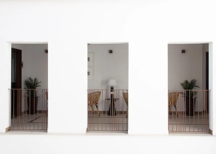 Puerta De La Ribera Lägenhetshotell