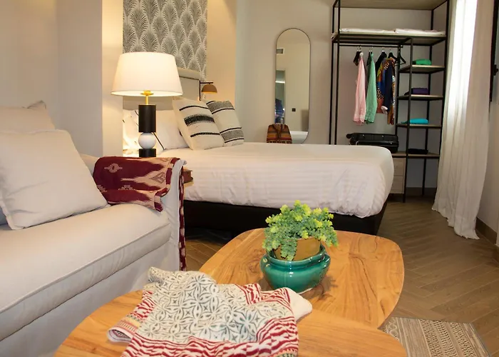 Puerta De La Ribera 4* Кордова