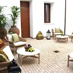 Apartahotel Puerta De La Ribera 4*
