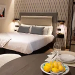 Apartahotel Puerta De La Ribera 4*
