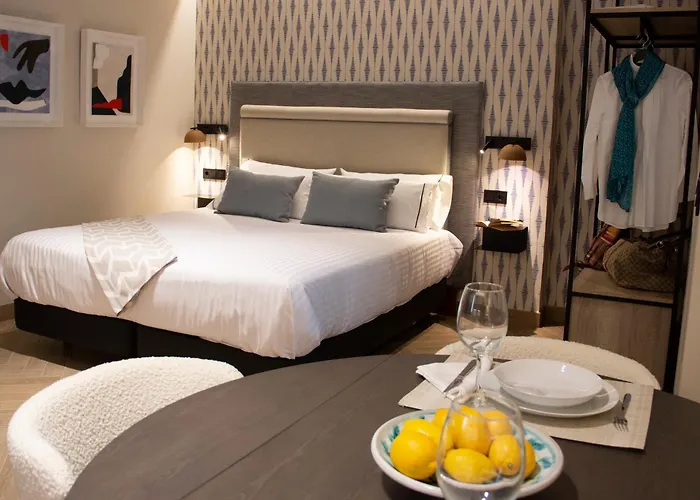 Apart Otel Puerta De La Ribera 4*