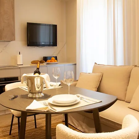 Puerta De La Ribera Apart Otel 4*